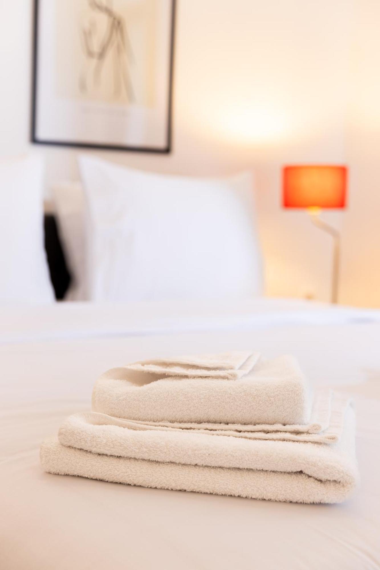 Velvet Luxury Apartments In The City Center By Binobi! Thessaloníki Ngoại thất bức ảnh